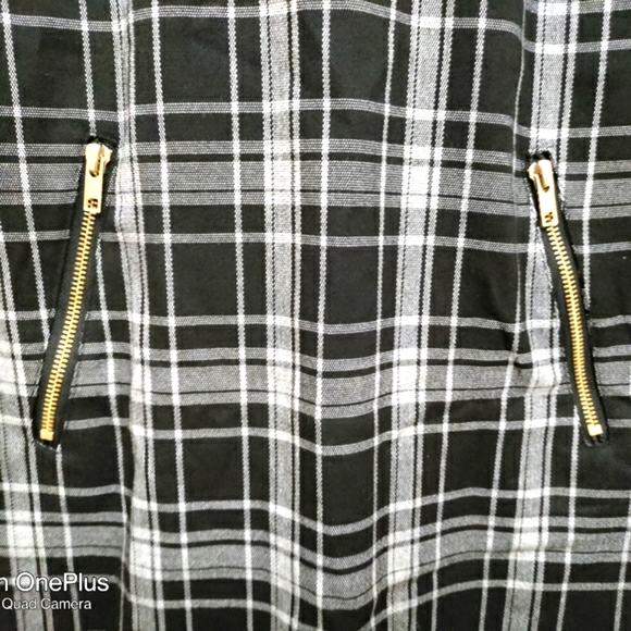 🎁 Forever 21 size Medium plaid dress black and white with back zipper - Picture 4 of 8